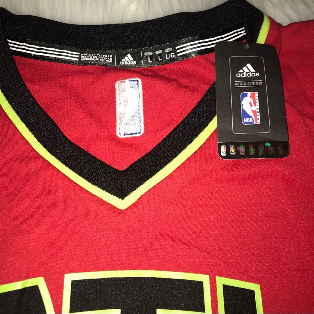 Adidas Atlanta Hawks K.Korver Jersey 🚨2/$30 HP ❤️ - Picture 8 of 8